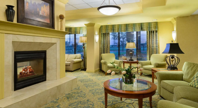 Hampton Inn Mount Vernon, Boek Hotel Hotels in Missouri met zwembad, Zwembad