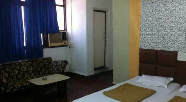 Hotel Priti International, Book Hotel Hotels in Goa with a Pool, Swimming Pool