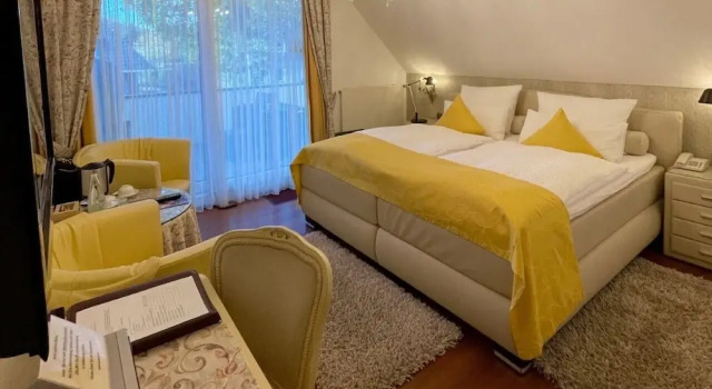 Двухместный номер Comfort с балконом Villa am Park