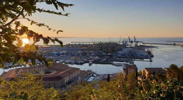 AnconaBed, Rezervovat Hotel Ancona 