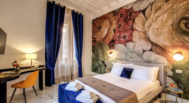 Номер Luxury Little Queen Pantheon