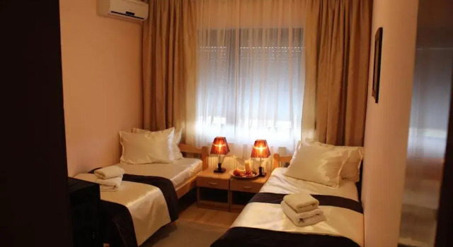 Апартаменты с 2 комнатами Guest Accommodation Zone