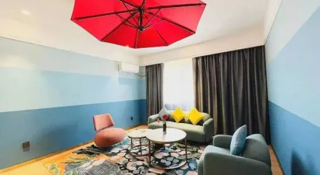 Люкс Magpie CC Hotel (Grand Century New World Spring City International Trade Square, Wen County)