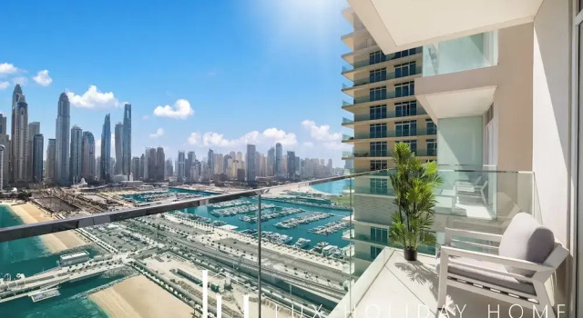 Апартаменты с балконом LUX  Luxury Sunrise Beachfront Suite 2
