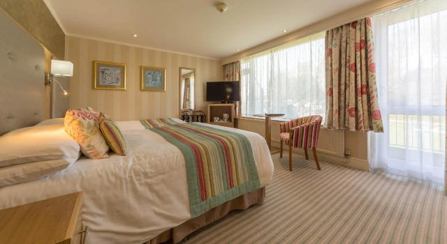 Семейный номер Standard с балконом Langstone Cliff Hotel