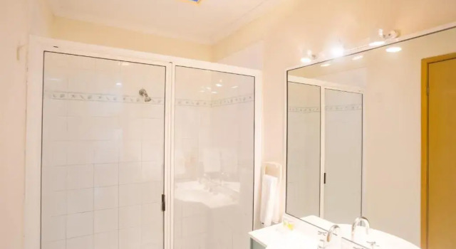 Вилла Standard с 2 комнатами Fingal Bay Holiday Park