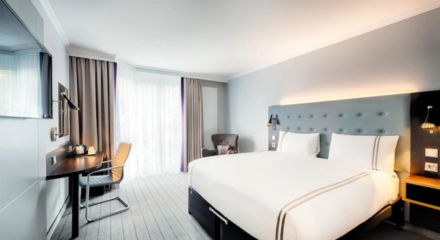 Номер Superior Premier Inn Stuttgart Bad Cannstatt