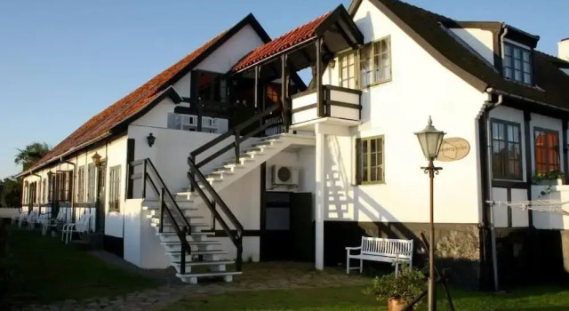 Allinge Badehotel, Book Hotel Allinge Bornholm