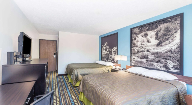 Super 8 by Wyndham North Sioux City, Varaa Mini-hotelli Sioux City Iowa