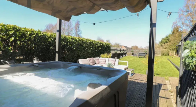 Cabana Coupling Cottage