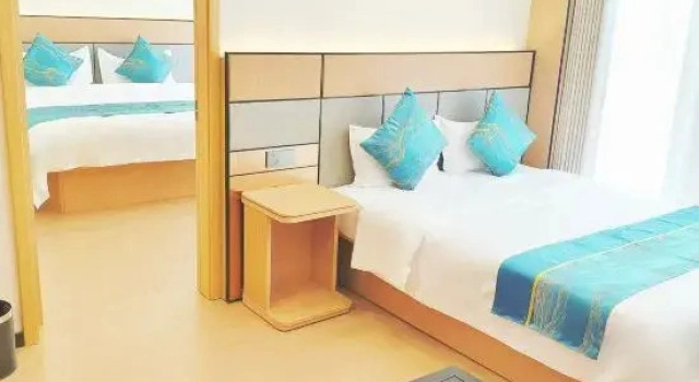 Luksusowy dwuosobowy suite Damojin Hotel