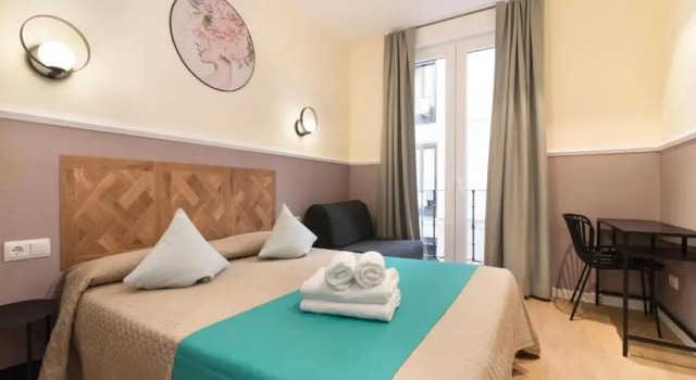Пятиместный номер Superior Hostal Evocare Madrid