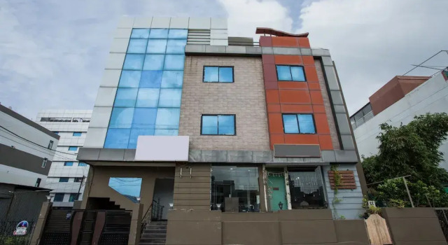OYO 7421 Hotel Relex