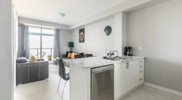 Люкс Superior Simply Comfort. Shoreview Place Apartments