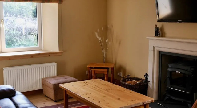 Foxhole Farm Cottage, Buchen Sie Bauernhof Hotels in Schottland mit Parkplatz, Parkplätze