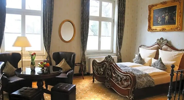 Pension Villa  Fritz, จอง วิลล่า พอทสดัม บรานเดนบวร์ก