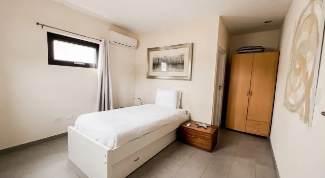 Spectacular Designer Villa 5 Star Luxury 6 Bedroom New!