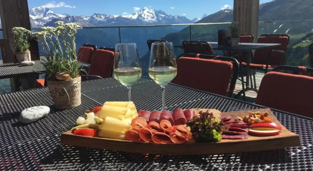 Трёхместный номер Standard Hotel Belalp