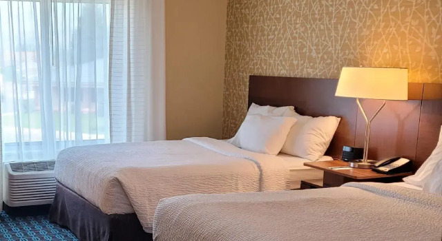 Четырёхместный номер Standard Fairfield Inn & Suites by Marriott Butte