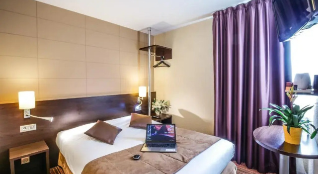 Двухместный номер Standard Hôtel Inn Design & Restaurant Alençon