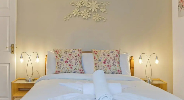 Imperial Horseferry Road Apartment