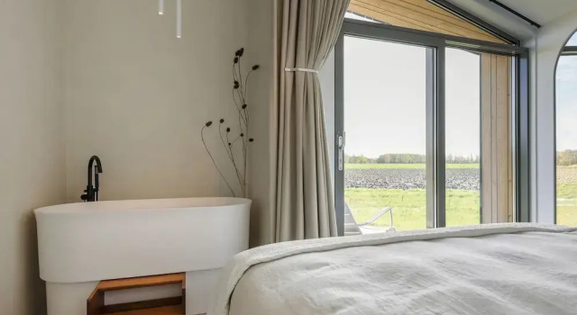 Stylish Countryside Home, Book Vacation Home Goes 