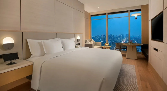 Двухместный номер Deluxe с видом на реку Grand Bay Hotel Chengdu