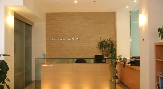 Hotel Iones