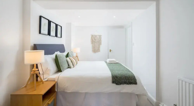 Russell Sq Suite 2 Bed Apartment, Забронировать Апартаменты/квартира Апартаменты Лондона, рядом с Театр Phoenix, Апартаменты/квартира