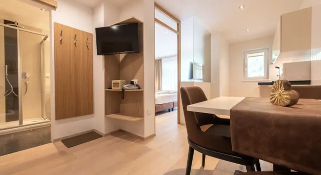 Четырёхместные апартаменты Comfort c 1 комнатой с балконом Lapis Monti Apartments & Suites