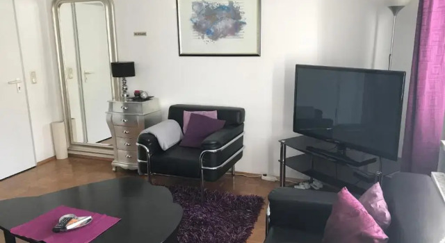 Apartmenthaus Zentrum Komfort Apartments mit Miniküchen verschiedener Größen, Забронировать Апартаменты/квартира Апартаменты Касселя, рядом с Музей астрономии и физики в Оранжерее, Апартаменты/квартира
