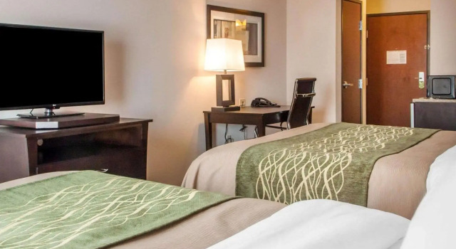 Четырёхместный люкс Comfort Inn & Suites Woodward