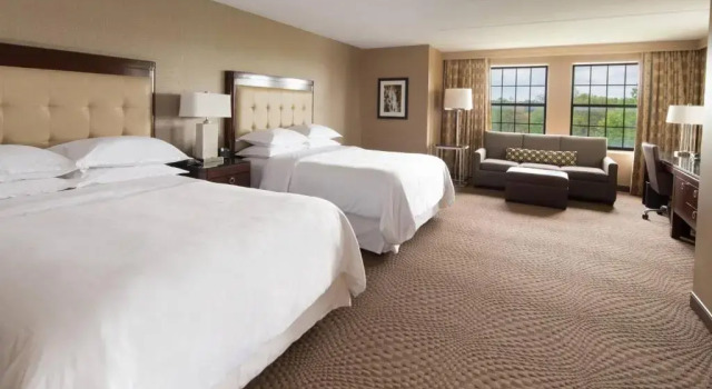 Четырёхместный номер Deluxe Отель Dolce by Wyndham Parsippany