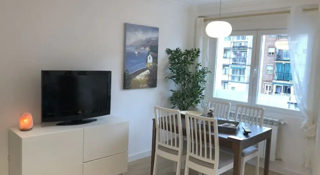Apartamento de Diseño Con Vistas Madrid, Забронировать Апартаменты/квартира Карабанчель Мадрид, рядом с Станция метро Pirámides
