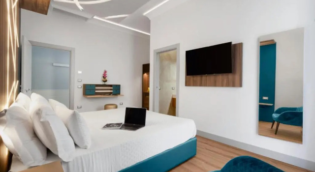Двухместный номер Standard Elys Suites