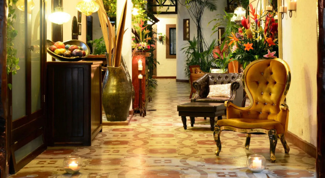 Posada Mariposa Boutique Hotel - 5th Avenue, Забронировать Бутик-отель Плая-дель-Кармен Кинтана-Роо, рядом с Пляжный клуб Mamitas