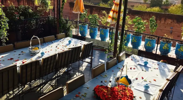 Young and Happy Marrakech, Buchen Sie Hotel Hotels in Marrakech-Safi mit Pool, Schwimmbad