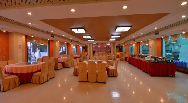 Days lnn by Wyndham Yantai Penglai, Prenota Hotel Hotel a Shandong con parcheggio, Parcheggio