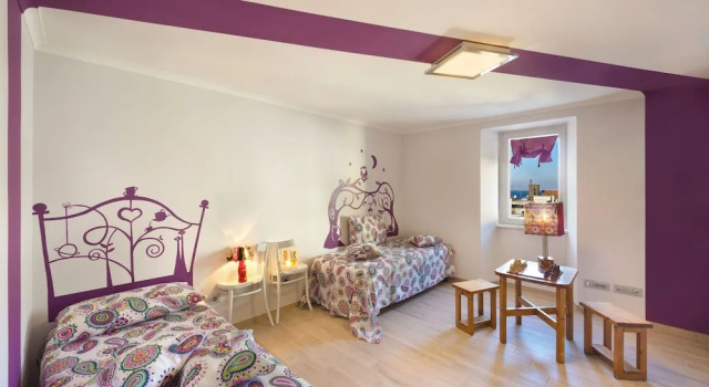 Karme House, Забронировать Отель Отели Меты с парковкой, Парковка