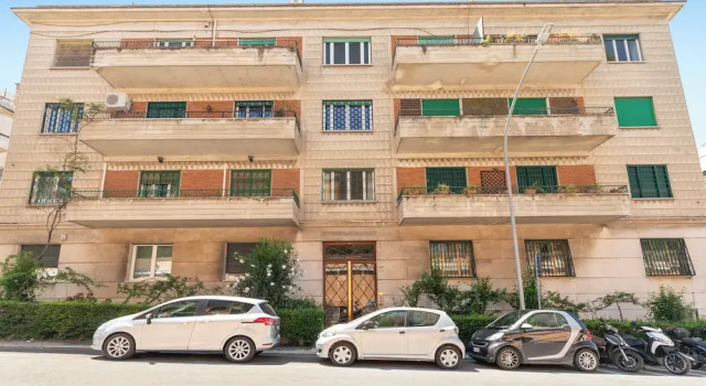 Bright And Spacious Family Apartment In Parioli, Prenota Appartamento Roma Lazio
