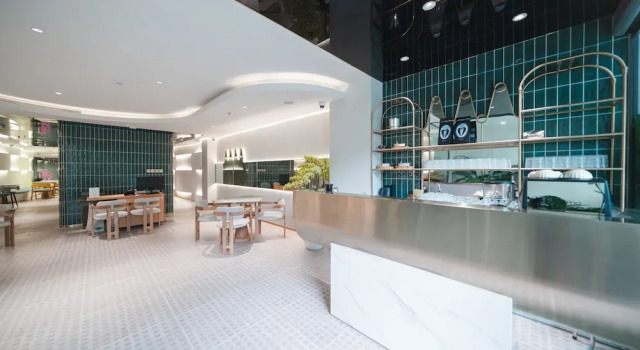 IconSphere Hotel
