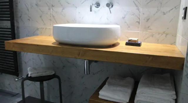 Номер Deluxe Casa Mirko - B & B con stazione ricarica auto elettriche parcheggio privato auto moto biciclette