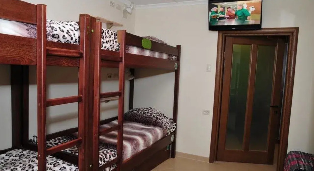 Green Hostel, Забронировать Хостел Кисловодск Кавминводы