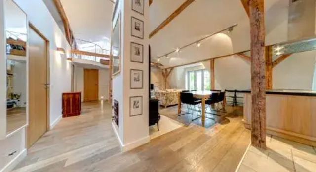 3 City Apartments - Loft, Varaa Huoneisto Hotellit Pommeri pysäköinnillä, Pysäköinti
