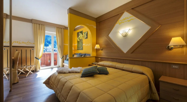 Двухместный номер Standard с балконом Hotel La Serenella