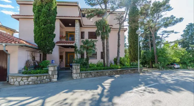 Апартаменты Apartment Zdravka