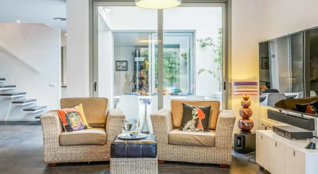 Villa Jupiter, Забронировать Вилла Бизнес-отели Багур, 4* 5*