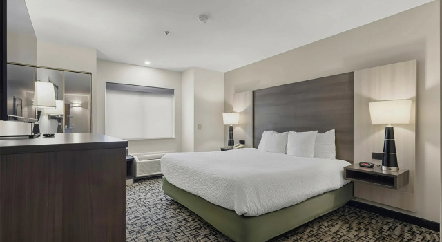 Двухместный номер Standard Best Western Crown Inn & Suites - Batavia