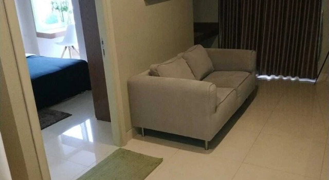 Junior suite Warhol Residence Semarang Simpang Lima