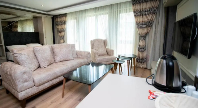 Buyuk Hamit Suite, Забронировать Отель Фатих Стамбул, рядом с Библиотека Стамбульского университета